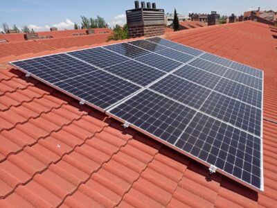 empresa para colocar paneles solares en zaragoza para zonas comunes